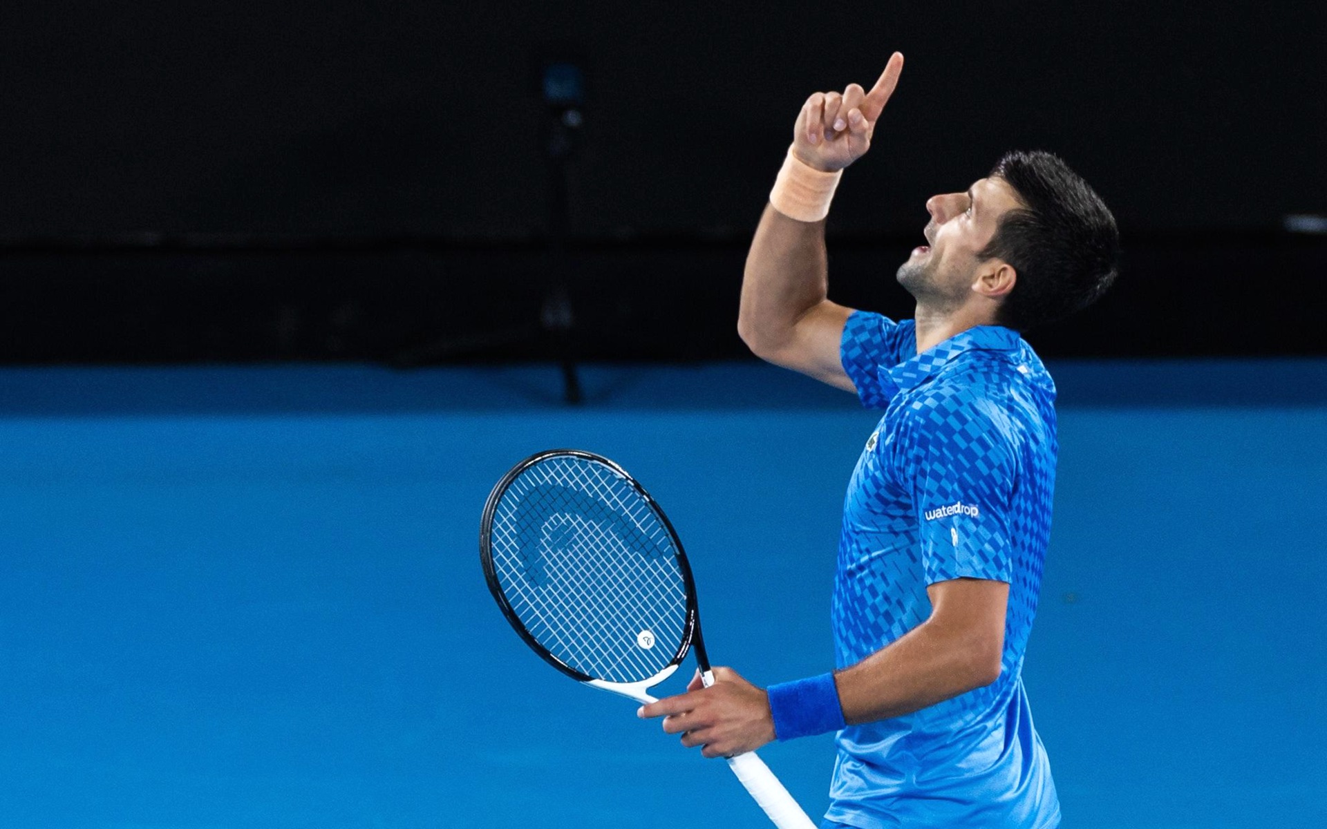 关于温网翻盘戴维斯杯，德约科维奇刷新纪录的信息