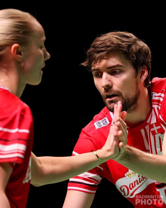 德国队鏖战韩国队,安赛龙统治全场 德国队鏖战韩国队,安赛龙统治全场