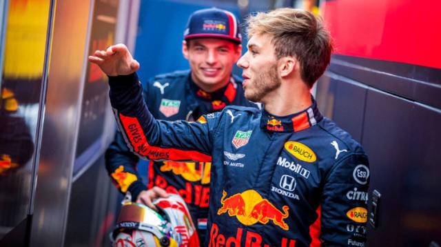 红牛车队翻盘威廉姆斯，阿隆索带队取胜