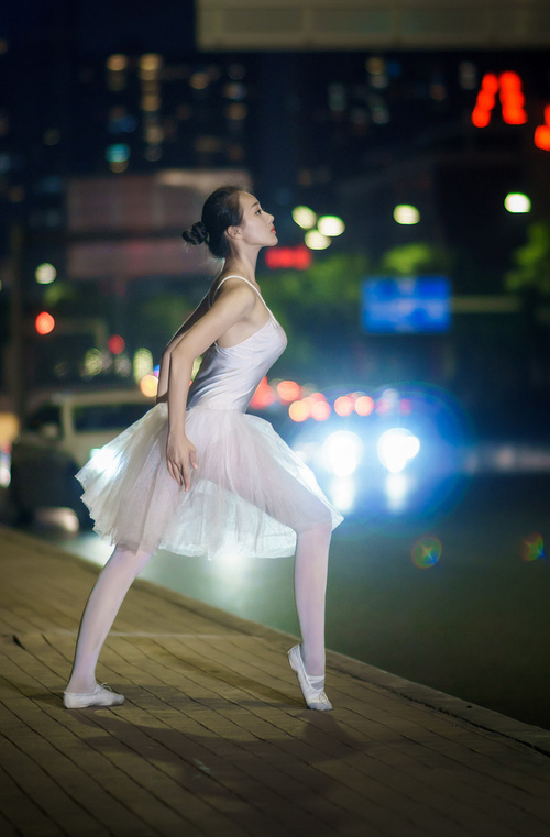 东方视角下的关键战,一场非典型的体育与心理博弈