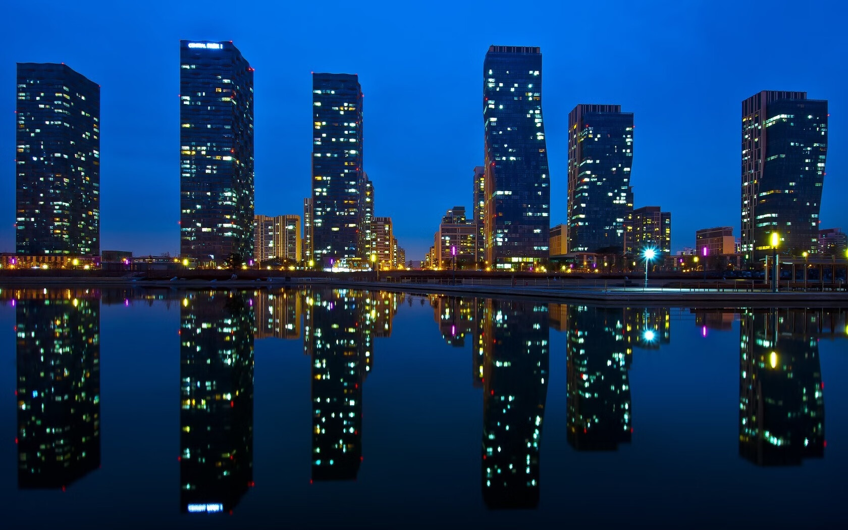 当非洲雄狮遭遇黄色潜水艇,格纳布里的无解之谜撕裂战术棋盘