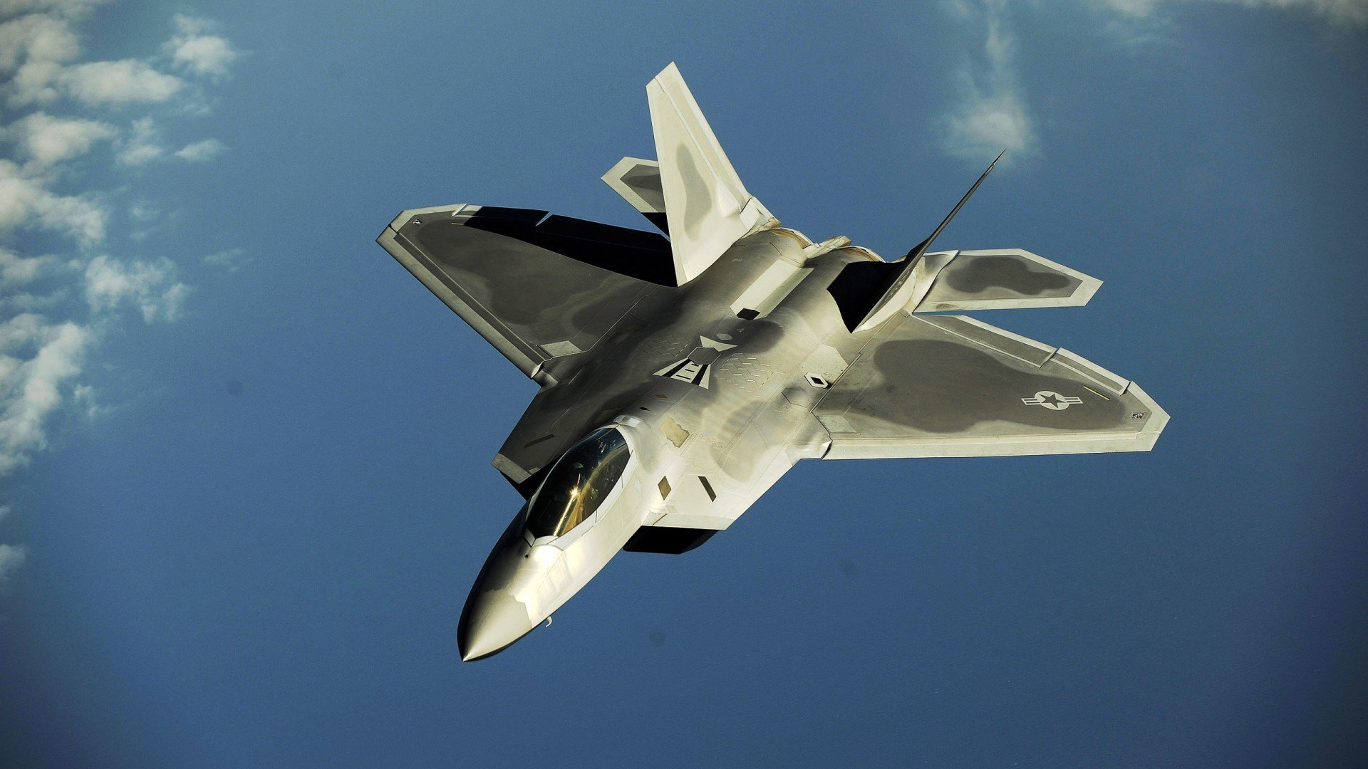 虚构之战,CBA广厦队如何掀翻NBA独行侠?克莱·汤普森狂飙52分引爆想象