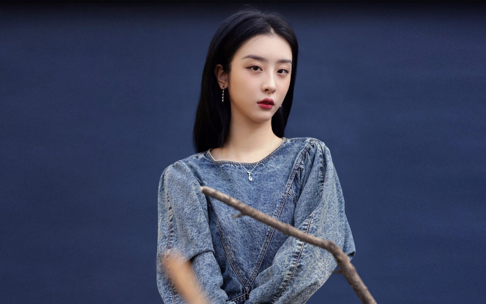 沙漠绿洲的奇迹，2026世界杯E组，伊拉克击碎罗马尼亚铁骑，哈兰德以一己之力定义不可复制之战